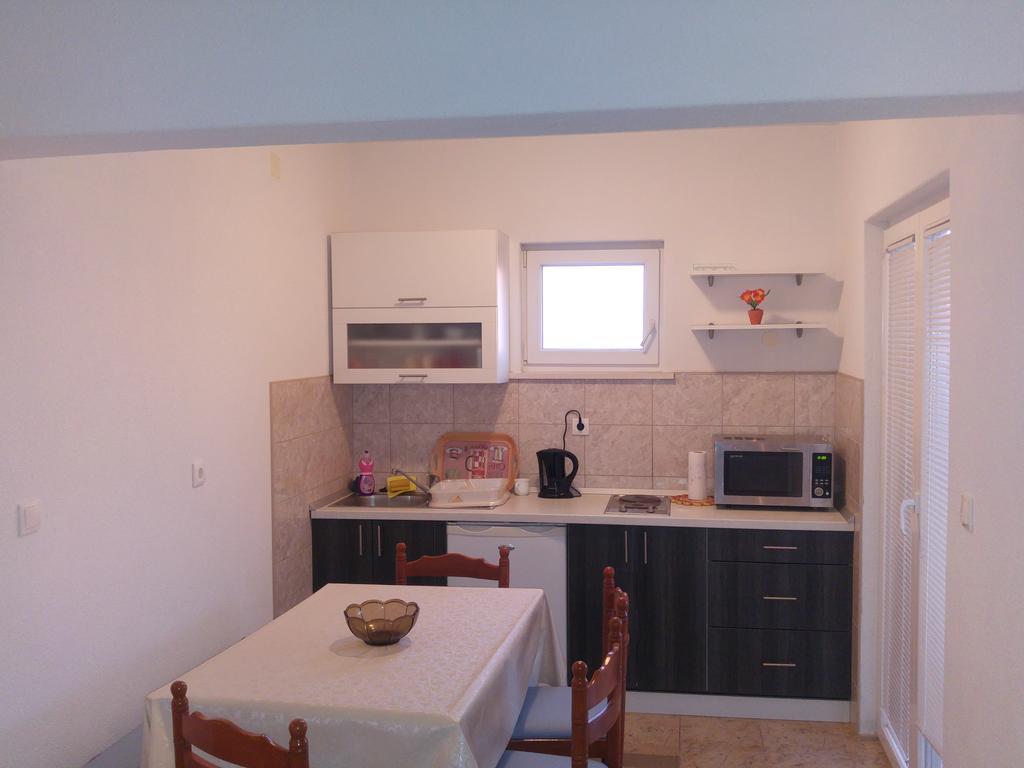 Apartment Apartments&rooms Sb Neum